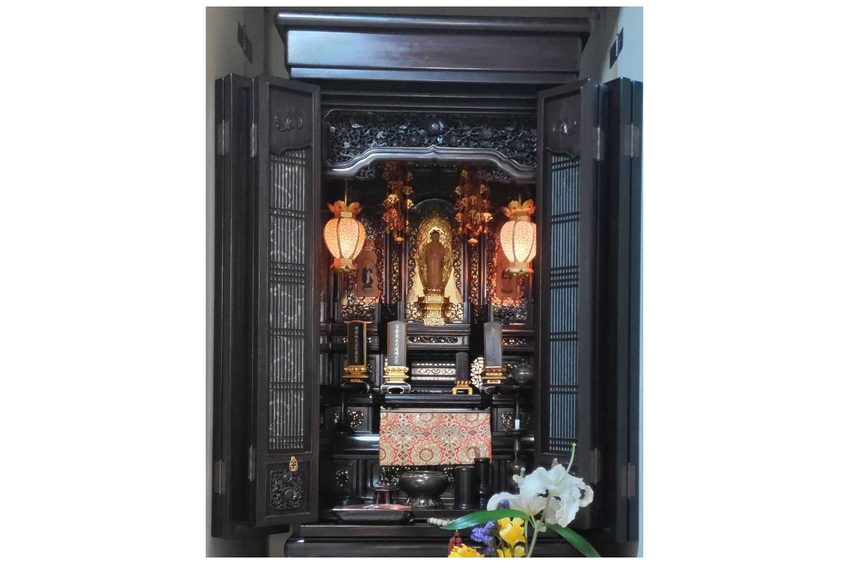 既存の黒檀お仏壇改造前